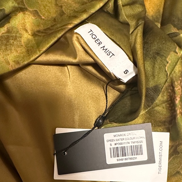 Tiger Mist - Monroe Dress - Picture 4 of 4